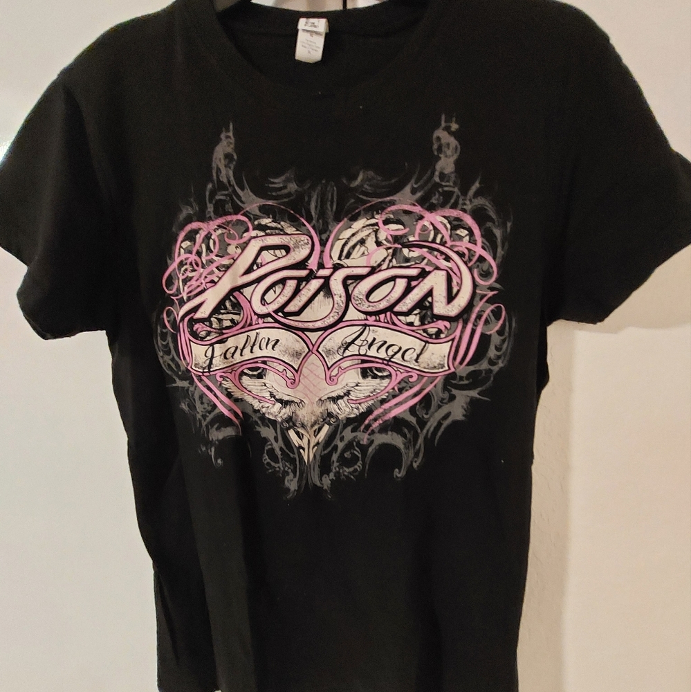 T shirt Poison